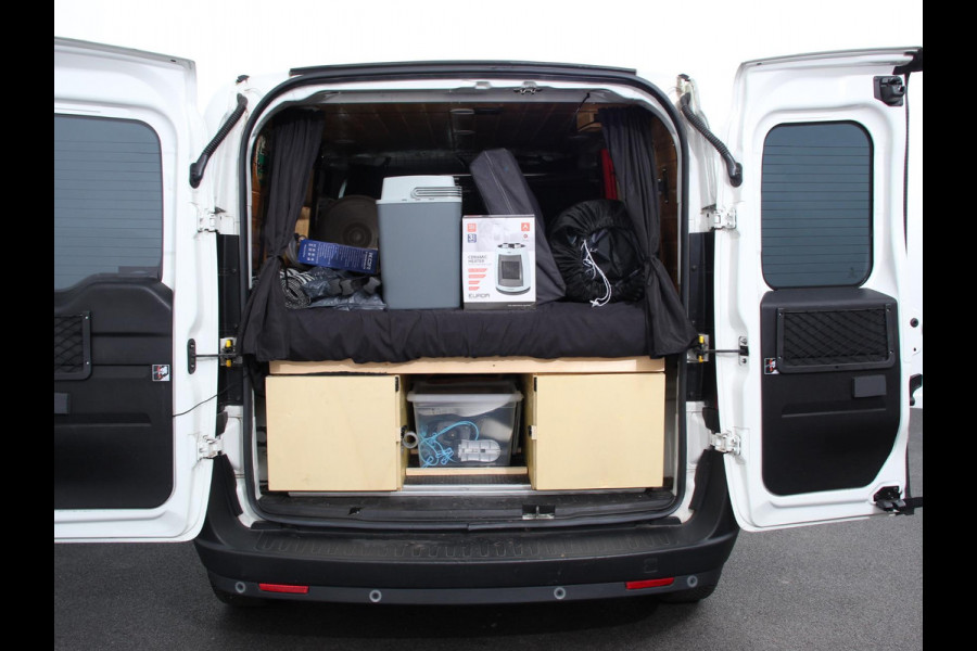 Fiat Doblò Cargo 1.4 Fire L2H1 Maxi SX Mini Camper Zeer compleet met grote tent incl alle benodigdheden! 68350 km