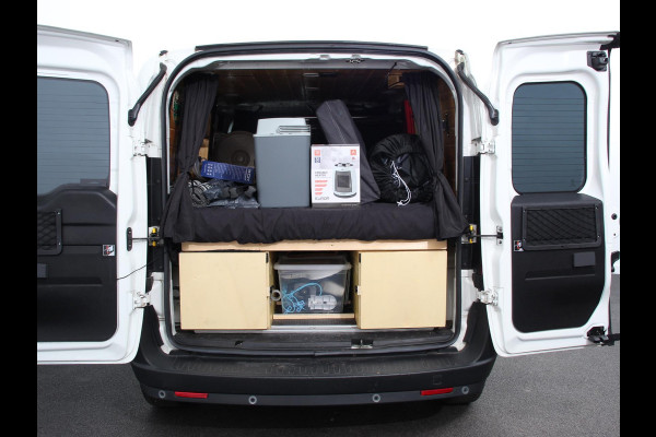 Fiat Doblò Cargo 1.4 Fire L2H1 Maxi SX Mini Camper Zeer compleet met grote tent incl alle benodigdheden! 68350 km