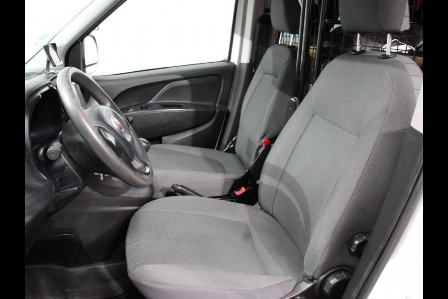Fiat Doblò Cargo 1.4 Fire L2H1 Maxi SX Mini Camper Zeer compleet met grote tent incl alle benodigdheden! 68350 km