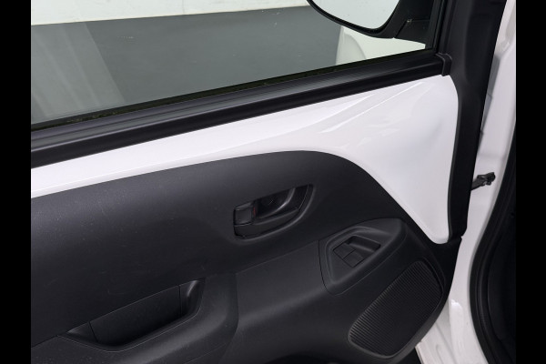Peugeot 108 1.0 e-VTi 5Drs Airco Bluetooth Elek.Ramen Pack Premium Active Isofix ESP Mistlampen Origineel Nederlanse Auto
