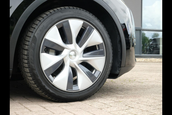 Tesla Model Y Long Range AWD 75 kWh 514 PK | Full Self Driving | Auto Pilot | Dual Motor | Panorama dak | Elektrische Stoelen | Elektrische Klep | 19 Inch |