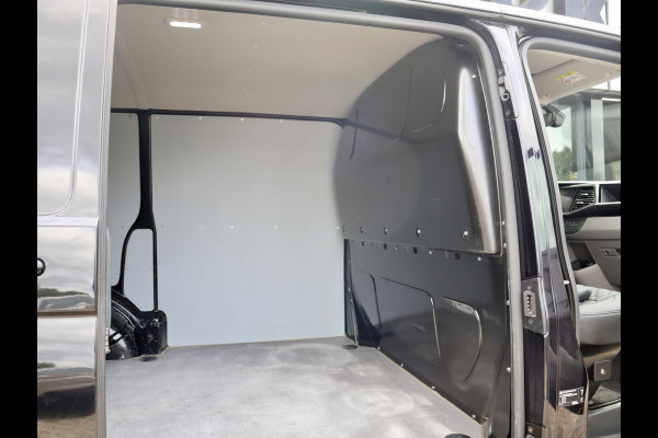 Volkswagen Transporter 2.0 TDI 150PK DSG BULLI ENKELE CABINE