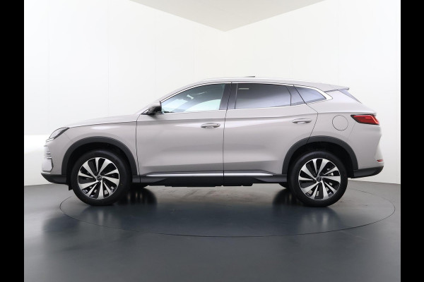 BYD SEAL U 1.5 DM-i FWD Boost VAN: 38.900,- VOOR: 34.440,- UW WKVOORDEEL: 4.460,- | NIEUWE AUTO UIT VOORRAAD LEVERBAAR | 6 JAAR GARANTIE T/M 02-2032 | ALL-IN PRIJS | BTW VERREKENBAAR | FULL OPTION | PANODAK | ELEKTRISCHE STOELEN | ELEKTRISCHE ACHTERKLEP | BOUNDLESS CLOUD