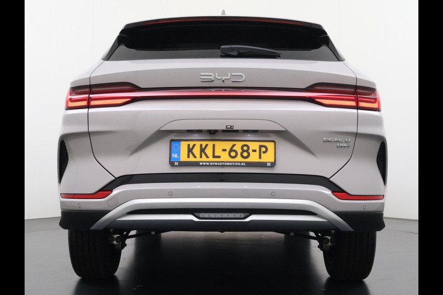 BYD SEAL U 1.5 DM-i FWD Boost VAN: 38.900,- VOOR: 34.440,- UW WKVOORDEEL: 4.460,- | NIEUWE AUTO UIT VOORRAAD LEVERBAAR | 6 JAAR GARANTIE T/M 02-2032 | ALL-IN PRIJS | BTW VERREKENBAAR | FULL OPTION | PANODAK | ELEKTRISCHE STOELEN | ELEKTRISCHE ACHTERKLEP | BOUNDLESS CLOUD