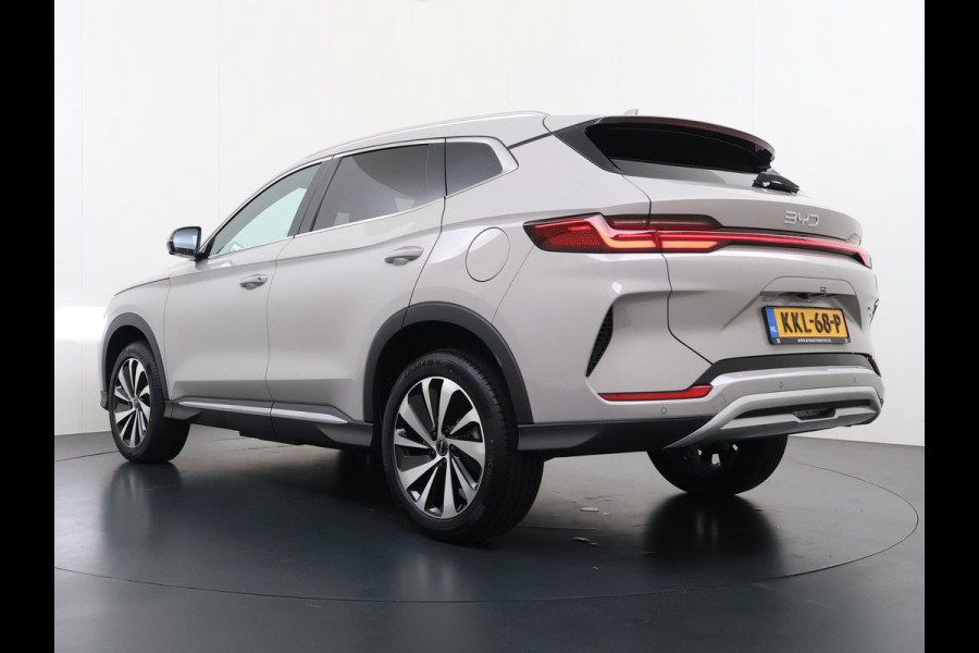 BYD SEAL U 1.5 DM-i FWD Boost VAN: 38.900,- VOOR: 34.440,- UW WKVOORDEEL: 4.460,- | NIEUWE AUTO UIT VOORRAAD LEVERBAAR | 6 JAAR GARANTIE T/M 02-2032 | ALL-IN PRIJS | BTW VERREKENBAAR | FULL OPTION | PANODAK | ELEKTRISCHE STOELEN | ELEKTRISCHE ACHTERKLEP | BOUNDLESS CLOUD