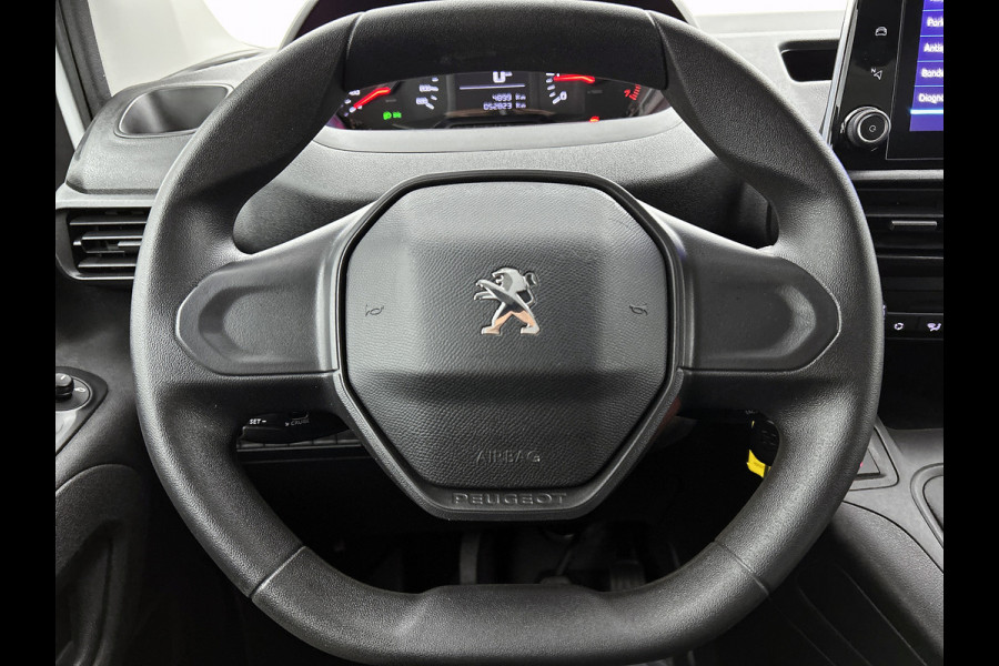 Peugeot Partner 1.2 Benzine 111PK Euro6 Premium / Airco / Navigatie / Cruise-ctr. / Schuifdeur + Raam / Radio multimedia / Apk 08-2027