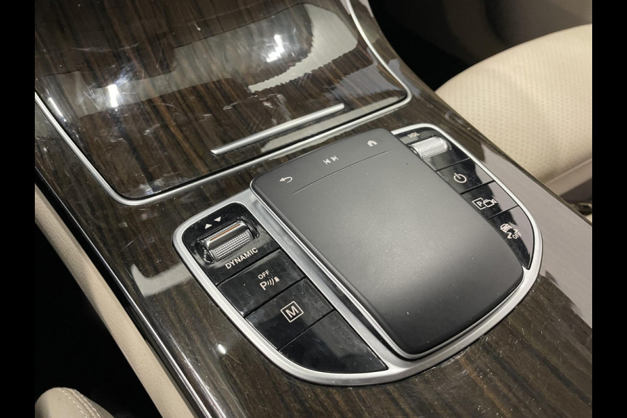 Mercedes-Benz GLC Coupé 300e 4MATIC 320pk PHEV AMG Line Navigatie Apple Carplay/Android Auto Camera Parkeersensoren Cruise Control Full Led Elektrische achterklep Stoelverwarming Climate Control Lichtmetalen velgen