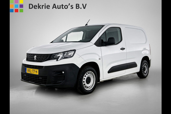 Peugeot Partner 1.2 Benzine 111PK Euro6 Premium / Airco / Navigatie / Cruise-ctr. / Schuifdeur + Raam / Radio multimedia / Apk 08-2027