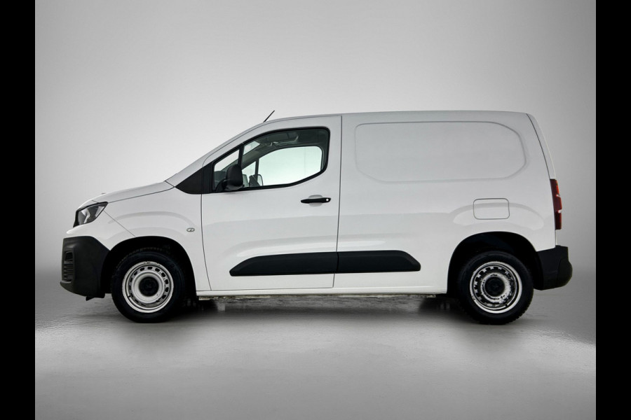 Peugeot Partner 1.2 Benzine 111PK Euro6 Premium / Airco / Navigatie / Cruise-ctr. / Schuifdeur + Raam / Radio multimedia / Apk 08-2027