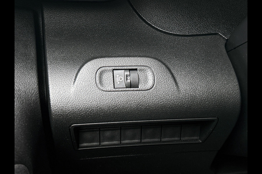 Peugeot Partner 1.2 Benzine 111PK Euro6 Premium / Airco / Navigatie / Cruise-ctr. / Schuifdeur + Raam / Radio multimedia / Apk 08-2027