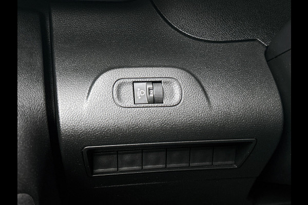 Peugeot Partner 1.2 Benzine 111PK Euro6 Premium / Airco / Navigatie / Cruise-ctr. / Schuifdeur + Raam / Radio multimedia / Apk 08-2027