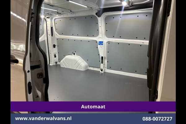 Ford Transit Custom 2.0 TDCI 131pk Automaat L2H1 Euro6 Airco | Xenon | Camera | Apple Carplay | LED | Adaptive Cruisecontrol | Trekhaak Android Auto, Stoelverwarming, Verwarmde voorruit, Dakdragers, Parkeersensoren, Bijrijdersbank, Achterklep