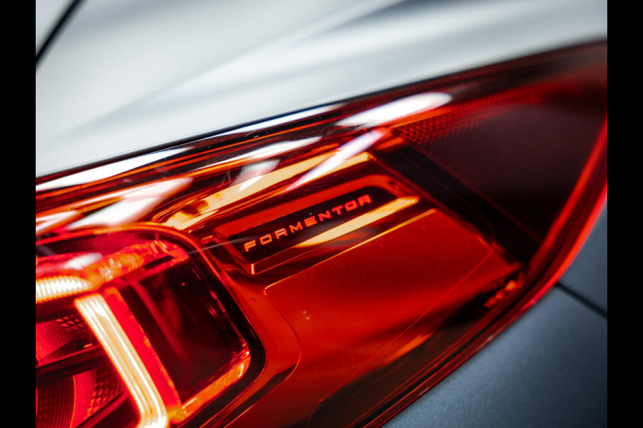 CUPRA Formentor 1.4 e-Hybrid VZ Copper Edition