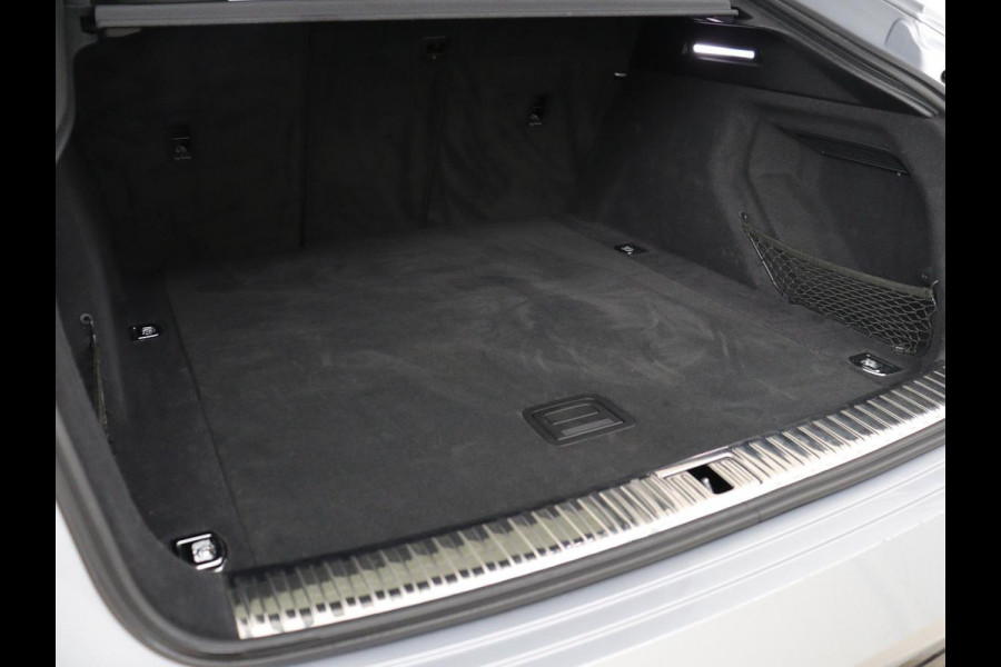 Audi e-tron Sportback 50 quattro S edition 71 kWh | SOH 90.4% | Panoramadak | Adaptive cruise | Matrix LED | Elek. Stoelen | Memory | Stoelverwarming | Camera | DAB | Leder/Alcantara | Camera | S Line
