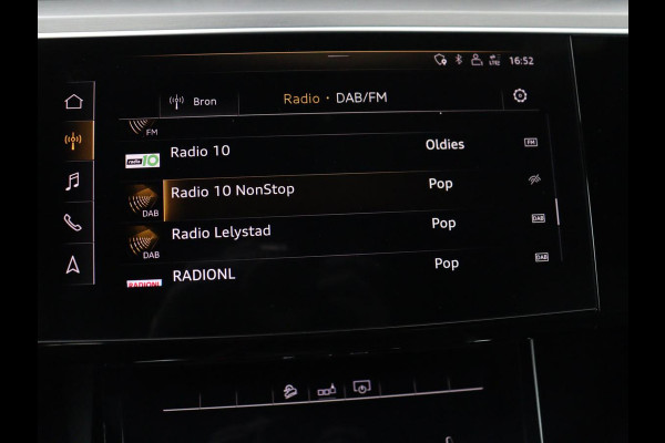 Audi e-tron Sportback 50 quattro S edition 71 kWh | SOH 90.4% | Panoramadak | Adaptive cruise | Matrix LED | Elek. Stoelen | Memory | Stoelverwarming | Camera | DAB | Leder/Alcantara | Camera | S Line