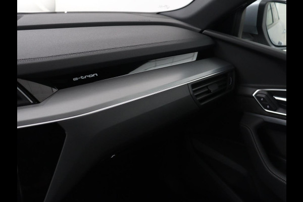 Audi e-tron Sportback 50 quattro S edition 71 kWh | SOH 90.4% | Panoramadak | Adaptive cruise | Matrix LED | Elek. Stoelen | Memory | Stoelverwarming | Camera | DAB | Leder/Alcantara | Camera | S Line