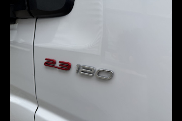 Fiat Ducato 30 2.3 MultiJet L2H2 / vaste prijs rijklaar € 14.950 ex btw / lease vanaf € 252 / lichtmetalen velgen / cruise en climate control / trekhaak / camera / euro 6 / navi