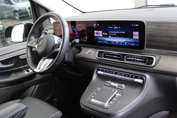 Mercedes-Benz V-Klasse 300d / Extra Lang / DC / 2x Elec Schuifdeur / 360 Camera / Vol Opties / NIEUWSTAAT