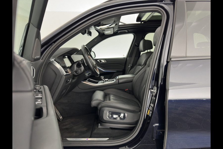 BMW X5 xDrive45e M-Sportpack High Executive (Plug-In) {SoH-91%} (INCL-BTW) *PANO | LEATHER | LASER-LED | HARMAN/KARDON | MEMORY-PACK | TOPVIEW | ADAPTIVE-CRUISE | BLINDSPOT | DIGI-COCKPIT | PRIVACY-GLASS | SHIFTPADDLES | HEAD-UP | TOWBAR | 22''A