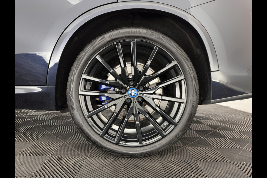 BMW X5 xDrive45e M-Sportpack High Executive (Plug-In) {SoH-91%} (INCL-BTW) *PANO | LEATHER | LASER-LED | HARMAN/KARDON | MEMORY-PACK | TOPVIEW | ADAPTIVE-CRUISE | BLINDSPOT | DIGI-COCKPIT | PRIVACY-GLASS | SHIFTPADDLES | HEAD-UP | TOWBAR | 22''A