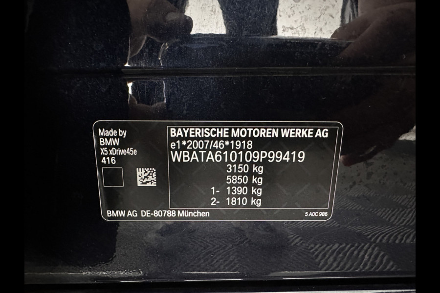 BMW X5 xDrive45e M-Sportpack High Executive (Plug-In) {SoH-91%} (INCL-BTW) *PANO | LEATHER | LASER-LED | HARMAN/KARDON | MEMORY-PACK | TOPVIEW | ADAPTIVE-CRUISE | BLINDSPOT | DIGI-COCKPIT | PRIVACY-GLASS | SHIFTPADDLES | HEAD-UP | TOWBAR | 22''A