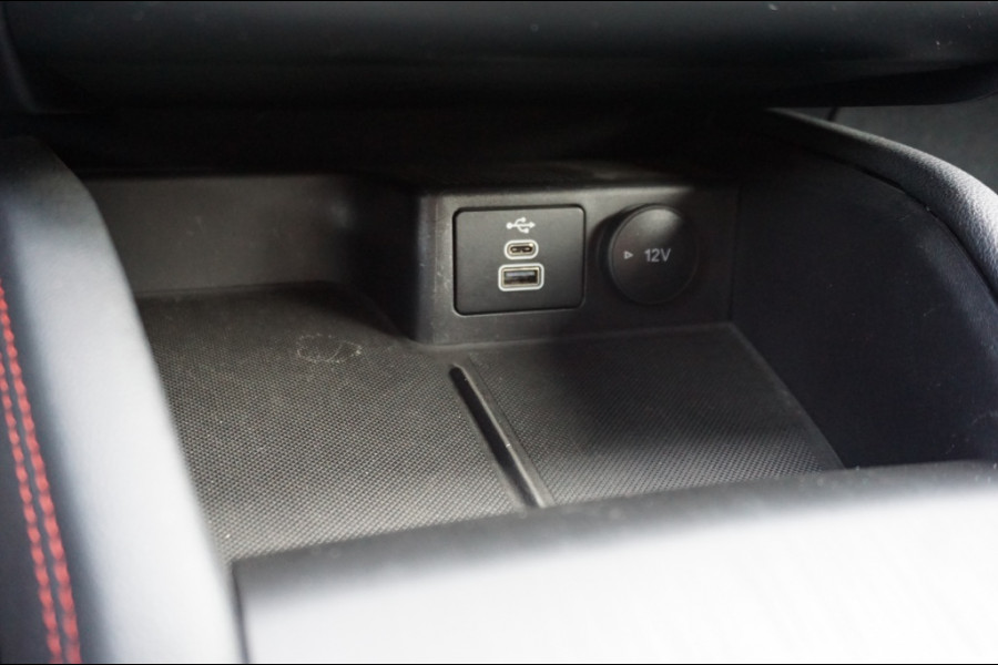 Ford Kuga 225PK PHEV ST-Line X ALLSEASONS | WINTERPACK | SPORTIEF