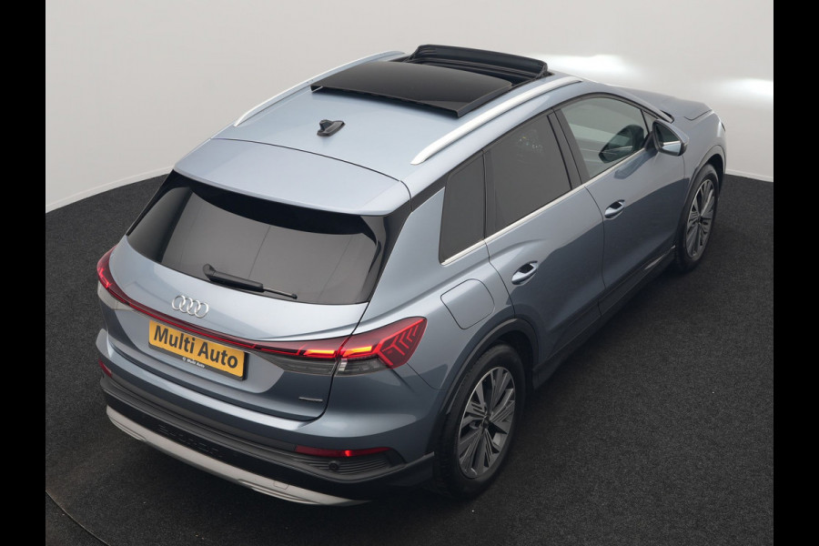 Audi Q4 e-tron 45 Quattro Edition 82 kWh 265pk Dealer O.H. | Trekhaak Af Fabriek | Panodak | S Line Interieur | Adaptive Cruise | Camera | Sportstoelen Memory & Verwarmd | Sfeerverlichting | Keyless | Navigatie | DAB |