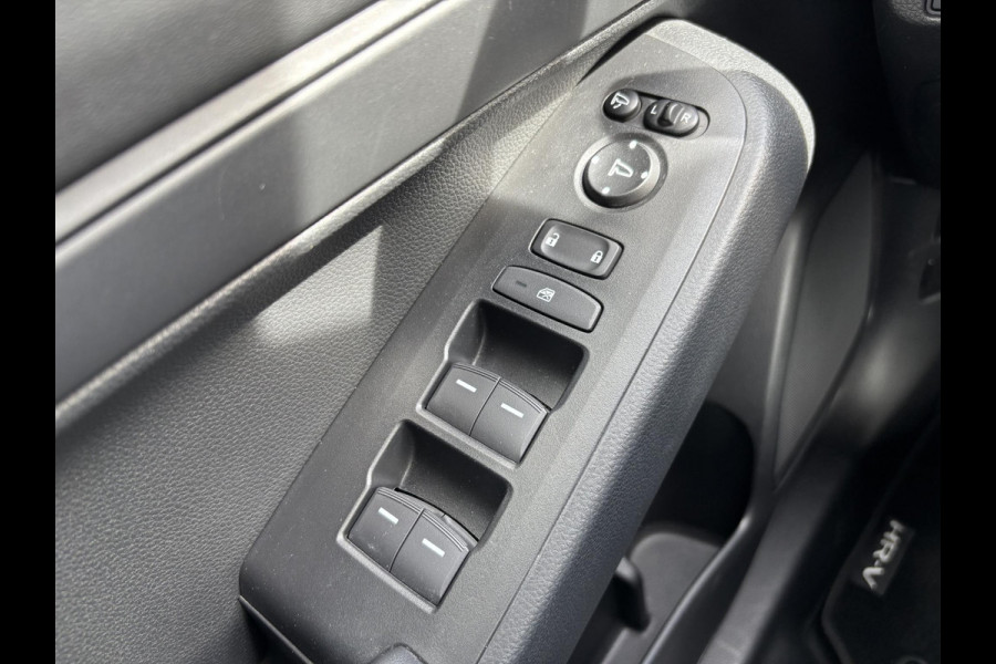 Honda HR-V 1.5 e:HEV Elegance 130 PK | Adaptive cruise control | Camera | Stoelverwarming | Climate controle | 19 Inch