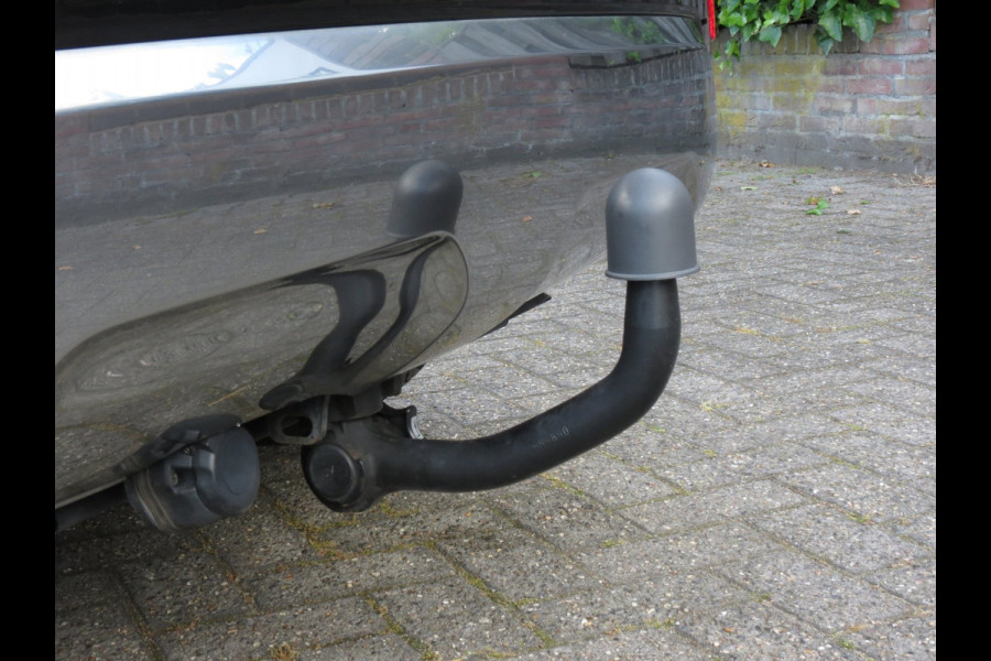 Kia Niro 1.6 GDi Hybrid DynamicLine | TREKHAAK | NIEUWE MODEL | CAMERA | NAVI | LEDER | CARPLAY | DAB | DEALER ONDERHOUDEN |