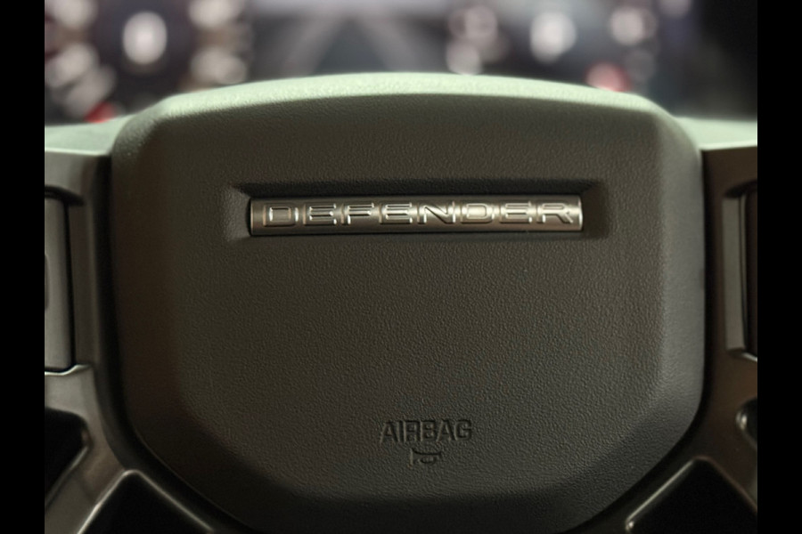 Land Rover Defender 110 2.0 D200 110 | Pano | PPF | Meridian | Trekhaak | Carplay | Geel kenteken
