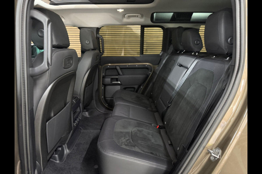 Land Rover Defender 110 2.0 D200 110 | Pano | PPF | Meridian | Trekhaak | Carplay | Geel kenteken
