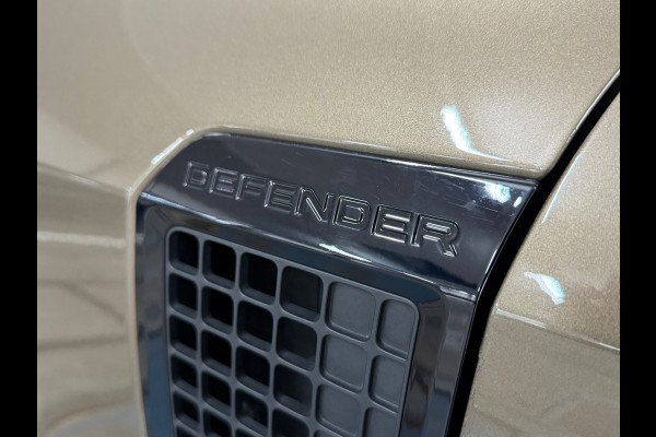Land Rover Defender 110 2.0 D200 110 | Pano | PPF | Meridian | Trekhaak | Carplay | Geel kenteken