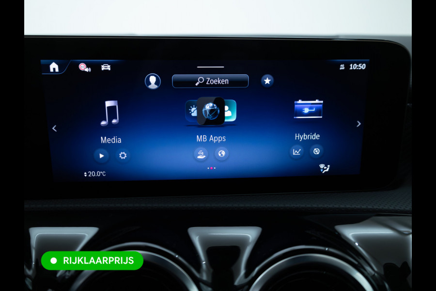 Mercedes-Benz A-Klasse 250 e Business Solution Luxury 218 PK | Adaptieve Cruise | Stoel- & Stuurverwarming | Camara | Navigatie | App. connect | Climate control | Automatisch inparkeren