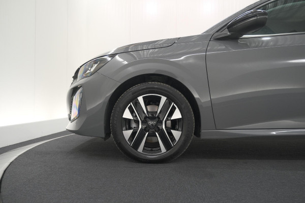 Peugeot 208 Hybrid 110 e-DCS6 Allure | Apple Carplay | Parkeersensoren Voor + Achter | Climate Control