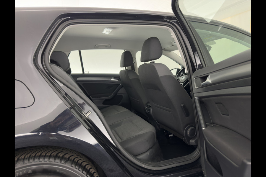 Volkswagen e-Golf e-Golf * FULL-LED | NAVI-FULLMAP | KEYLESS | AMBIENT-LIGHT | ECC |  PDC | 16''ALU*