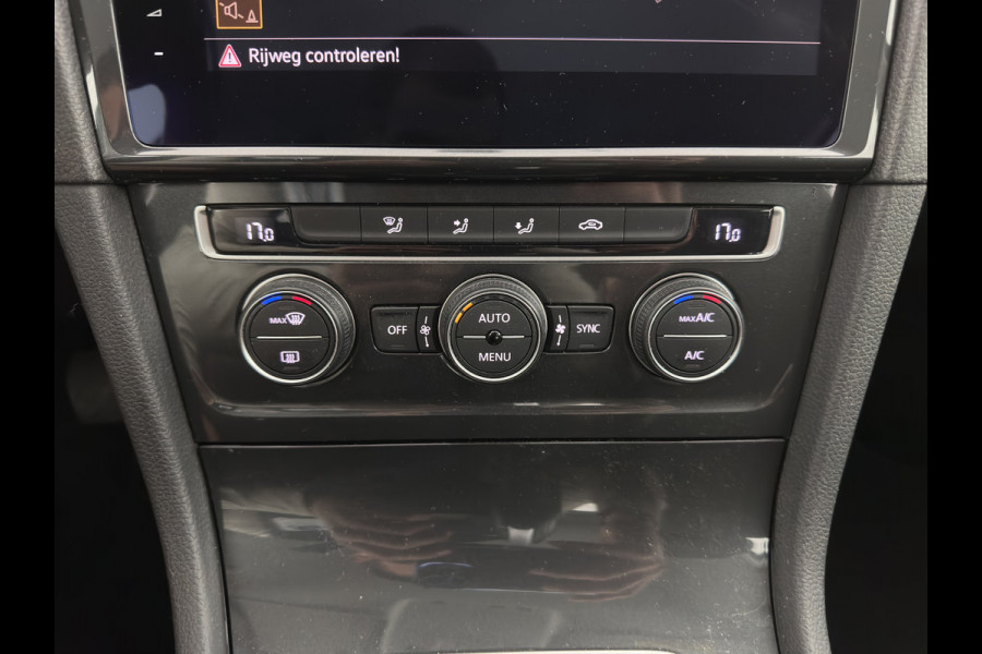 Volkswagen e-Golf e-Golf * FULL-LED | NAVI-FULLMAP | KEYLESS | AMBIENT-LIGHT | ECC |  PDC | 16''ALU*