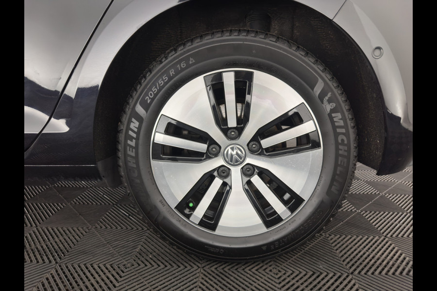 Volkswagen e-Golf e-Golf * FULL-LED | NAVI-FULLMAP | KEYLESS | AMBIENT-LIGHT | ECC |  PDC | 16''ALU*