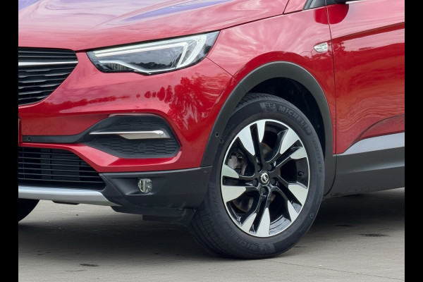 Opel Grandland X 1.2 Turbo Ultimate, 31000 km, achteruitrijcamera, trekhaak, navigatie, 1/2 leder, nieuwstaat