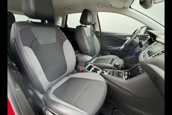 Opel Grandland X 1.2 Turbo Ultimate, 31000 km, achteruitrijcamera, trekhaak, navigatie, 1/2 leder, nieuwstaat