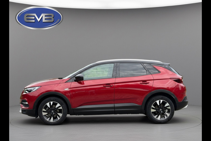 Opel Grandland X 1.2 Turbo Ultimate, 31000 km, achteruitrijcamera, trekhaak, navigatie, 1/2 leder, nieuwstaat