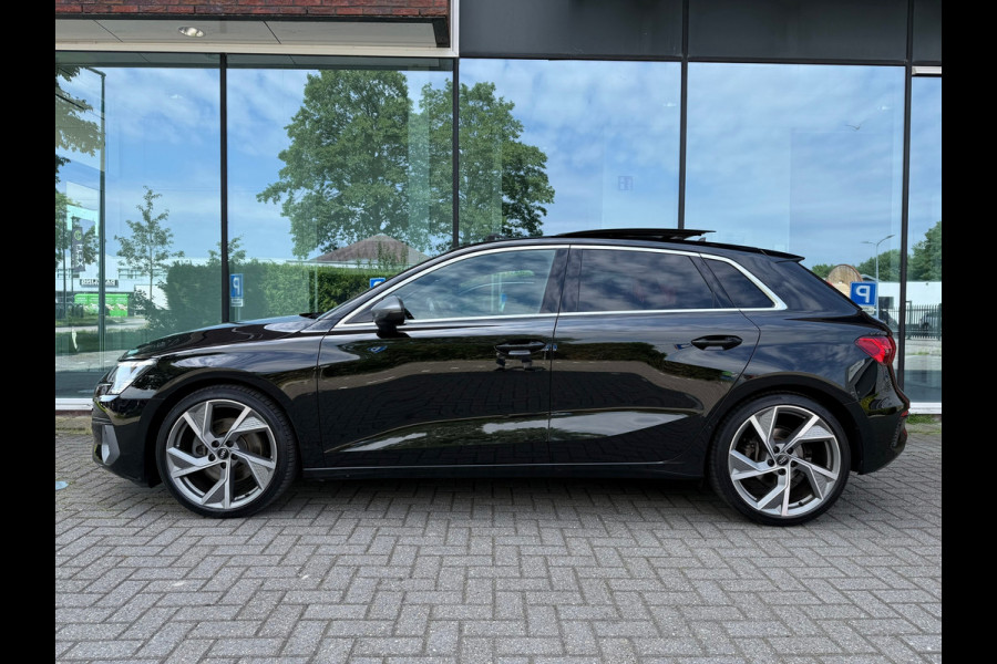 Audi A3 Sportback 35 TFSI edition one - Automaat - Pano/Schuifdak - Navi - Climate - Org.NL
