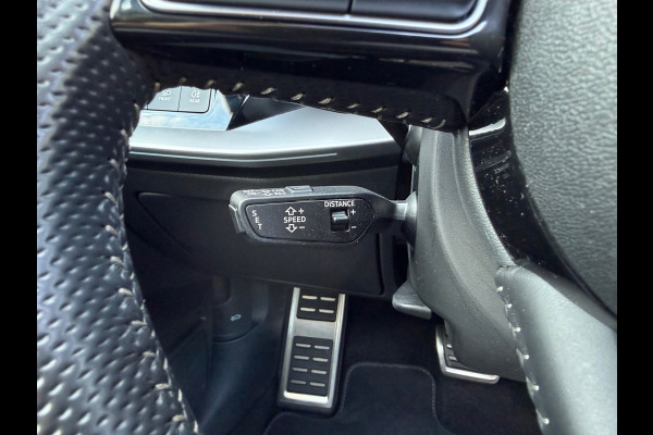 Audi A3 Sportback 35 TFSI edition one - Automaat - Pano/Schuifdak - Navi - Climate - Org.NL