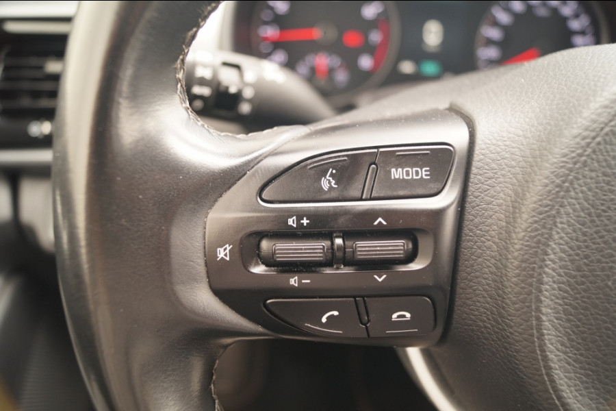 Kia Stonic 1.0 T-GDi MHEV DynamicPlusLine -NAVI-ECC-TREKHAAK-