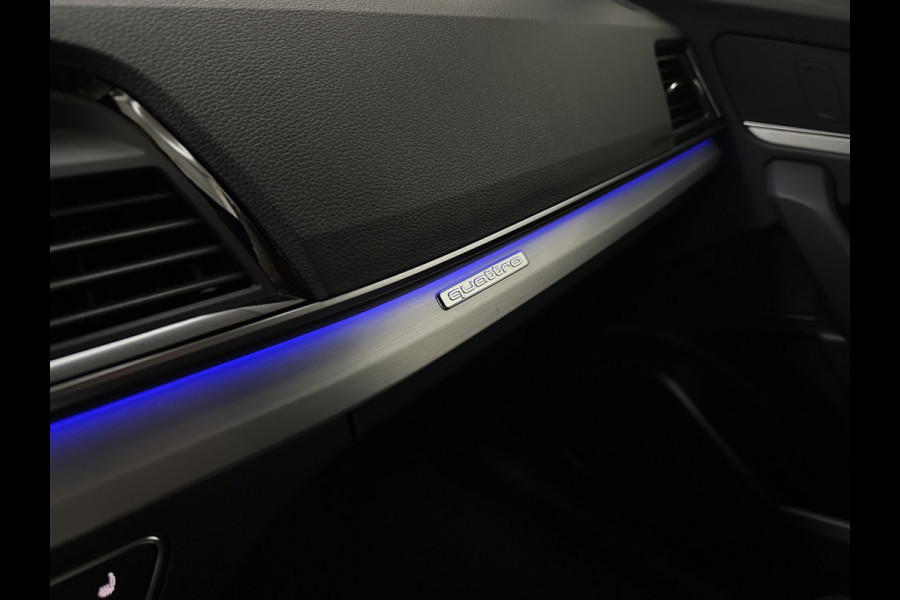 Audi Q5 55 367pk Competition RS Leder | ACC | Panorama | Lane Assist | 21" | Sfeerverlichting | Camera | Carplay | Stuurwielverwarming | Black Optic | Draadloos laden | Sportstoelen | 91000,= Nw.Pr. | 10-2024 | 23dkm! | Fabr. Garantie.