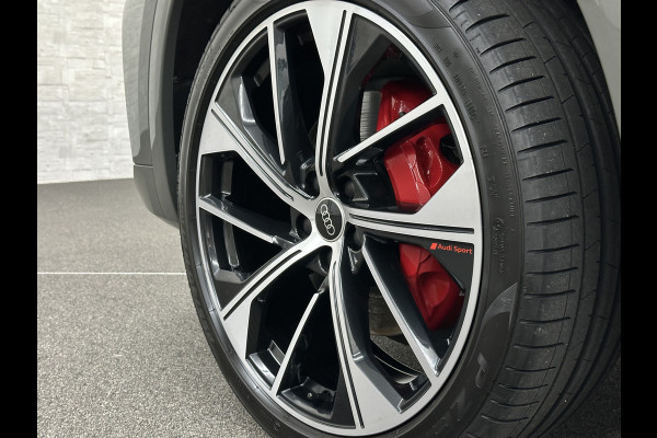 Audi Q5 55 367pk Competition RS Leder | ACC | Panorama | Lane Assist | 21" | Sfeerverlichting | Camera | Carplay | Stuurwielverwarming | Black Optic | Draadloos laden | Sportstoelen | 91000,= Nw.Pr. | 10-2024 | 23dkm! | Fabr. Garantie.