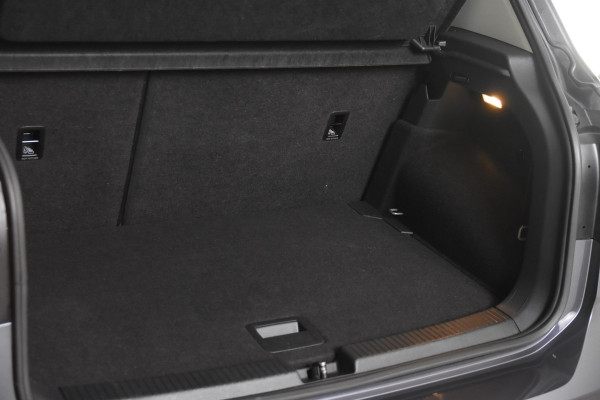 Volkswagen T-Cross 1.0 TSI Life Edition *1ste Eigenaar*Navigatie*Camera*Carplay*