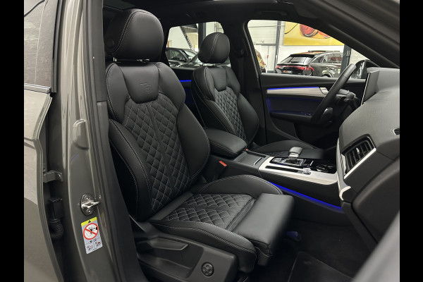 Audi Q5 55 367pk Competition RS Leder | ACC | Panorama | Lane Assist | 21" | Sfeerverlichting | Camera | Carplay | Stuurwielverwarming | Black Optic | Draadloos laden | Sportstoelen | 91000,= Nw.Pr. | 10-2024 | 23dkm! | Fabr. Garantie.