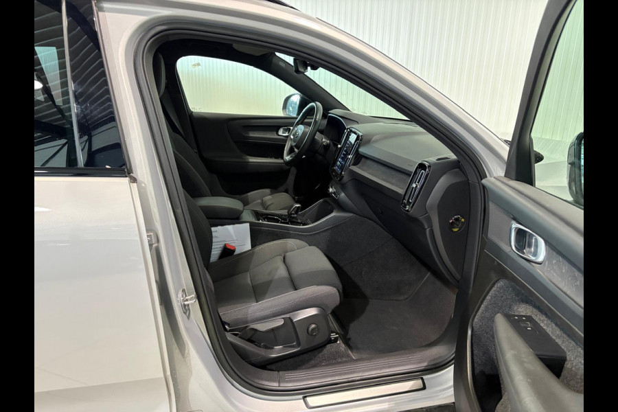 Volvo XC40 Aut. AWD Recharge Twin Plus ACC Stoelverwarming Parkeercamera 78kWh 408pk