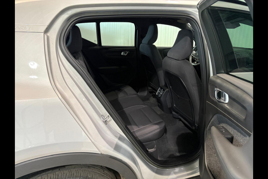 Volvo XC40 Aut. AWD Recharge Twin Plus ACC Stoelverwarming Parkeercamera 78kWh 408pk