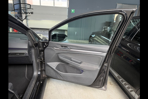 Volkswagen Golf 1.4 eHybrid GTE HUD|ACC|FRONTASSIST|LIGHTPAKKET VOOR|SFEER